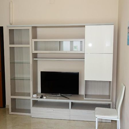Cairoli Exclusive Rooms & Suite Бриндизи Екстериор снимка