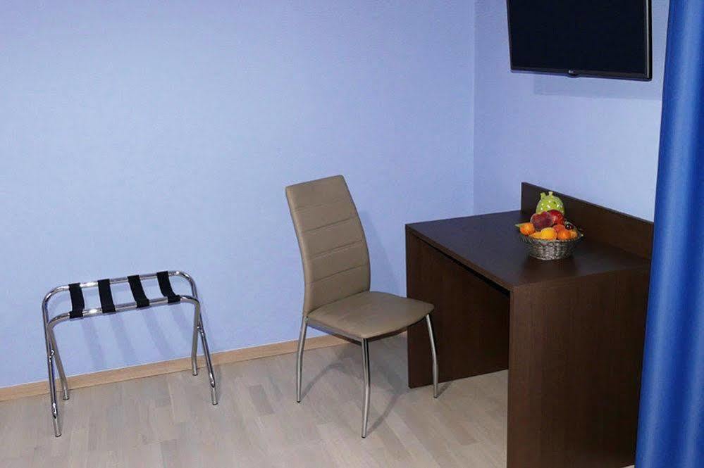 Cairoli Exclusive Rooms & Suite Бриндизи Екстериор снимка
