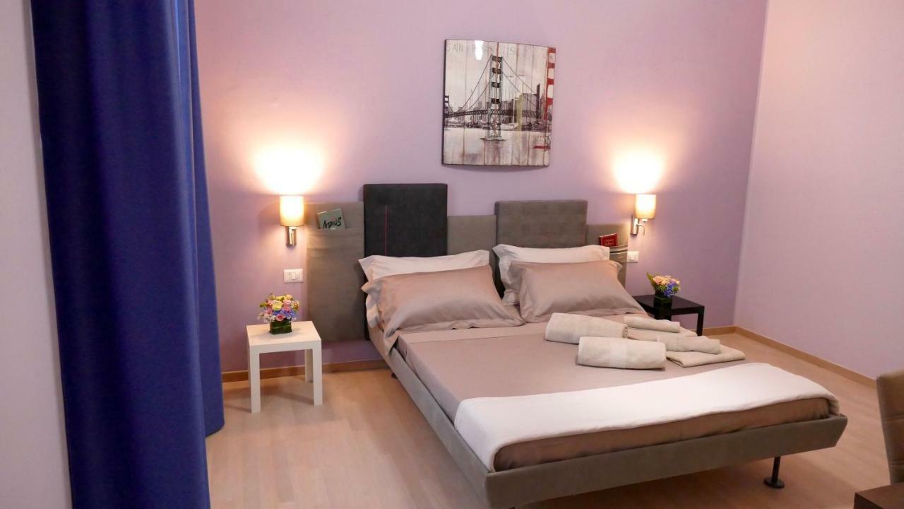 Cairoli Exclusive Rooms & Suite Бриндизи Екстериор снимка