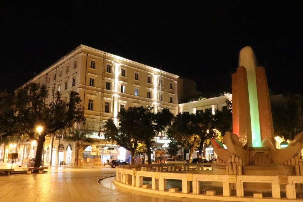 Cairoli Exclusive Rooms & Suite Бриндизи Екстериор снимка